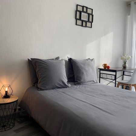 Appartement Cube ทรัวส์ ภายนอก รูปภาพ